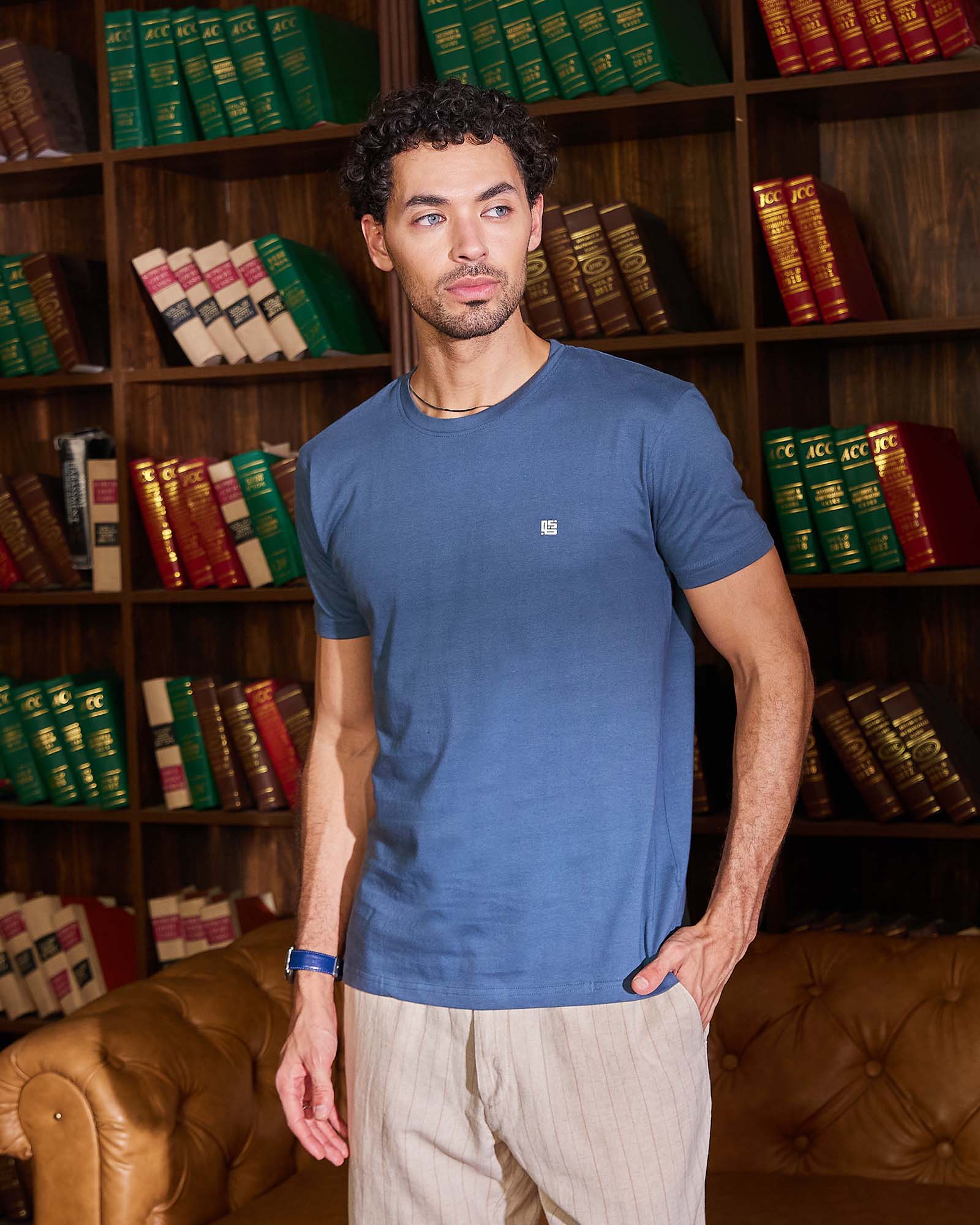 Blue Solid Crew Neck Tshirt