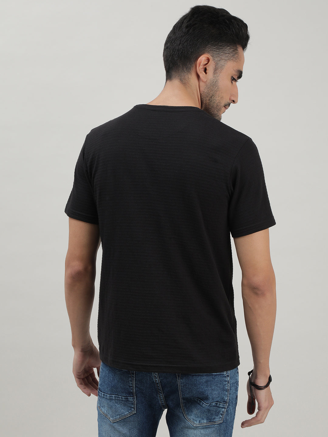 Black Solid Crew Neck T-shirt for Men