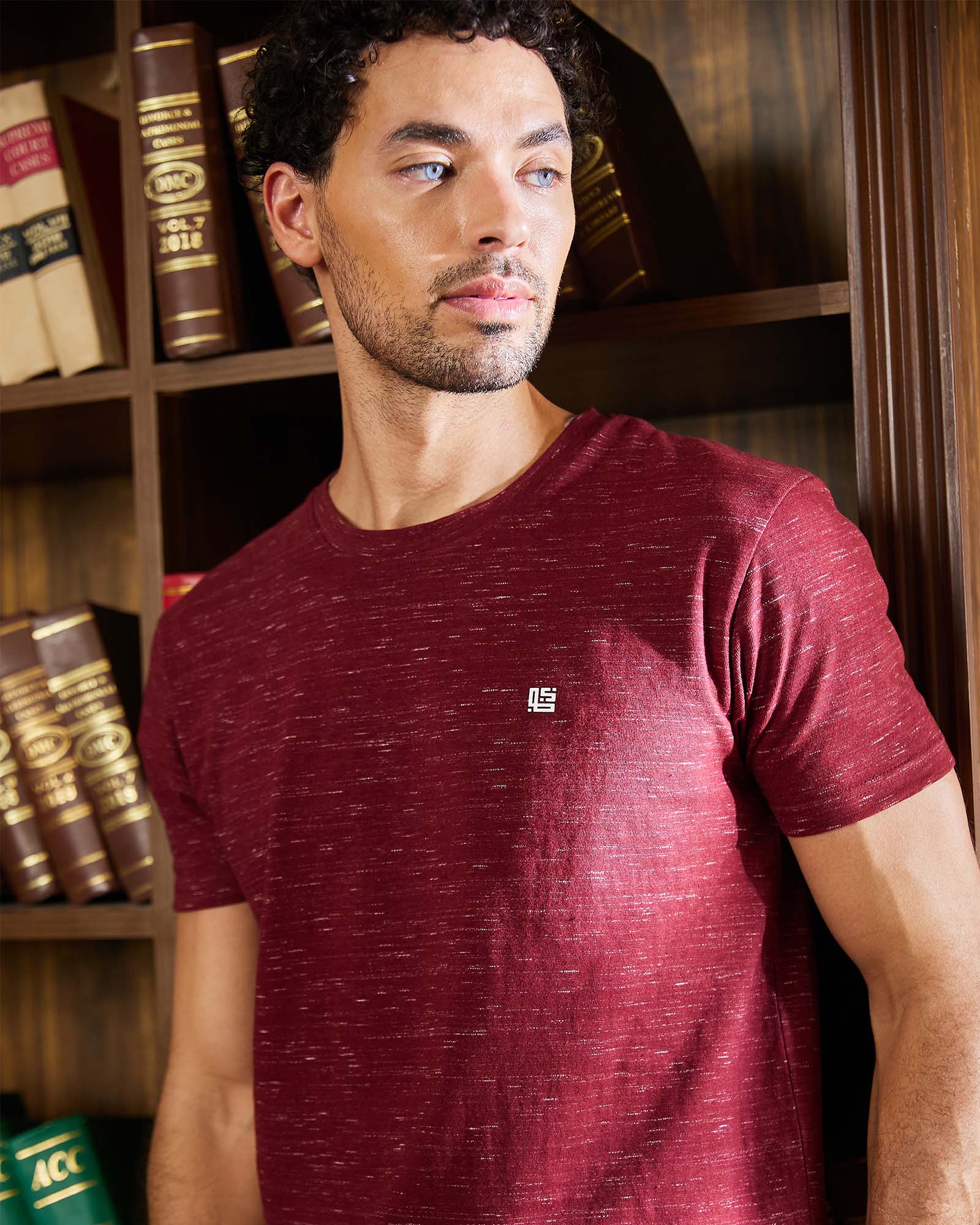 Maroon Solid Crew Neck Tshirt