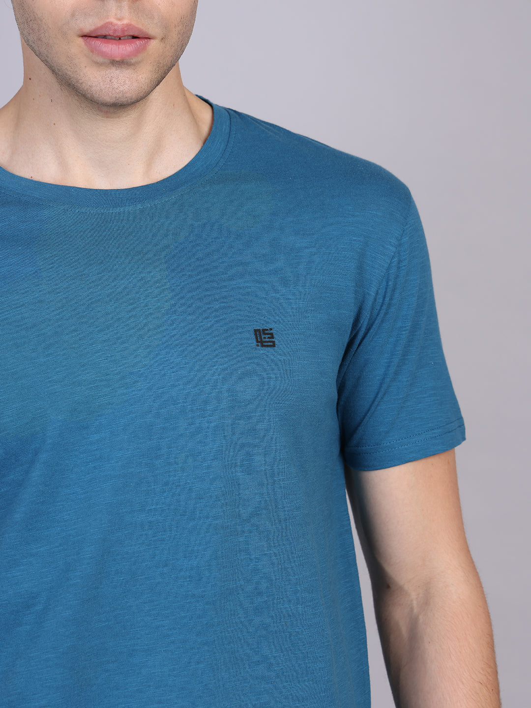 Dark Green Men Round Neck Tshirt