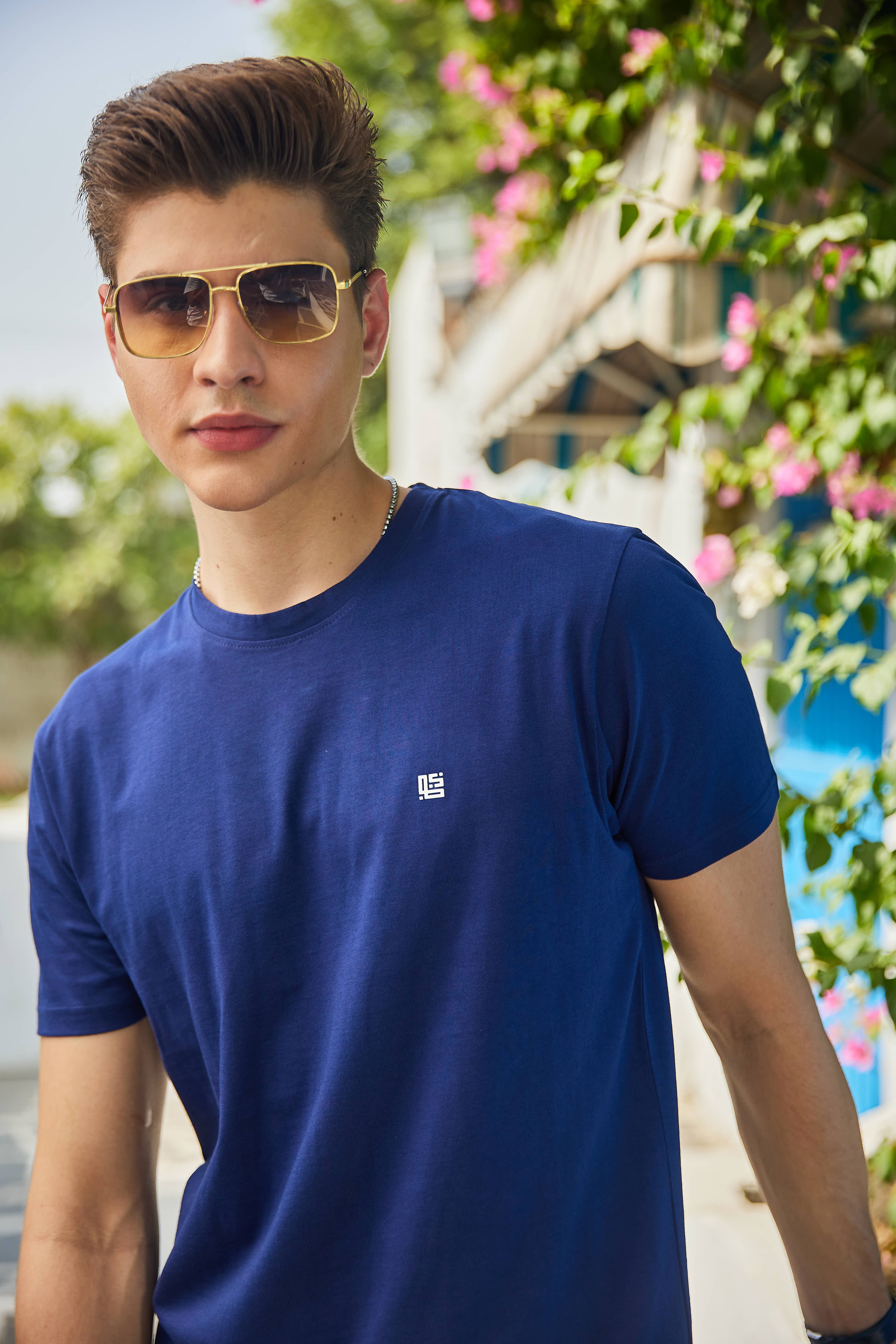Navy Blue Textured Solid Crew Neck T Shirt