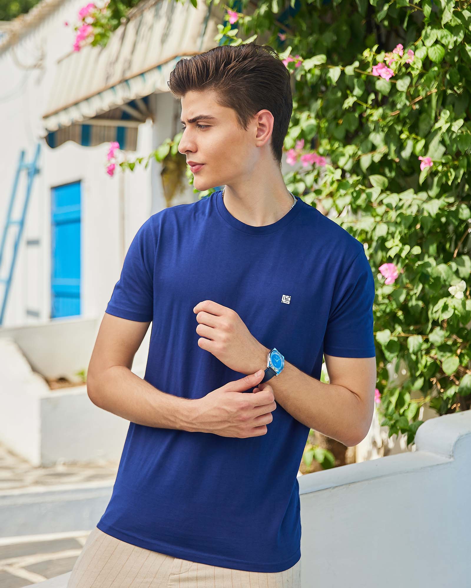 Navy Blue Solid Crew Neck Tshirt