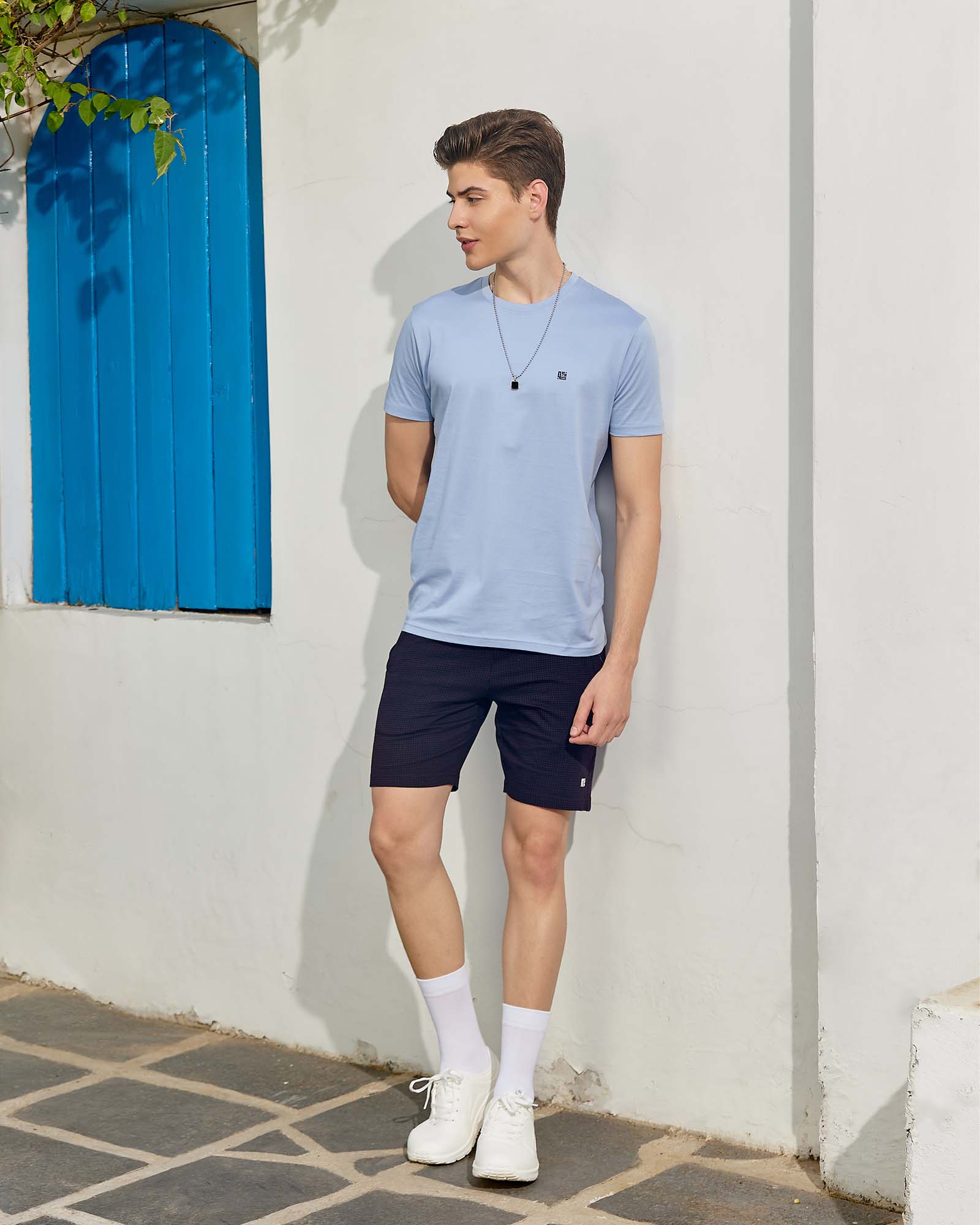 Light Blue Solid Crew Neck Tshirt