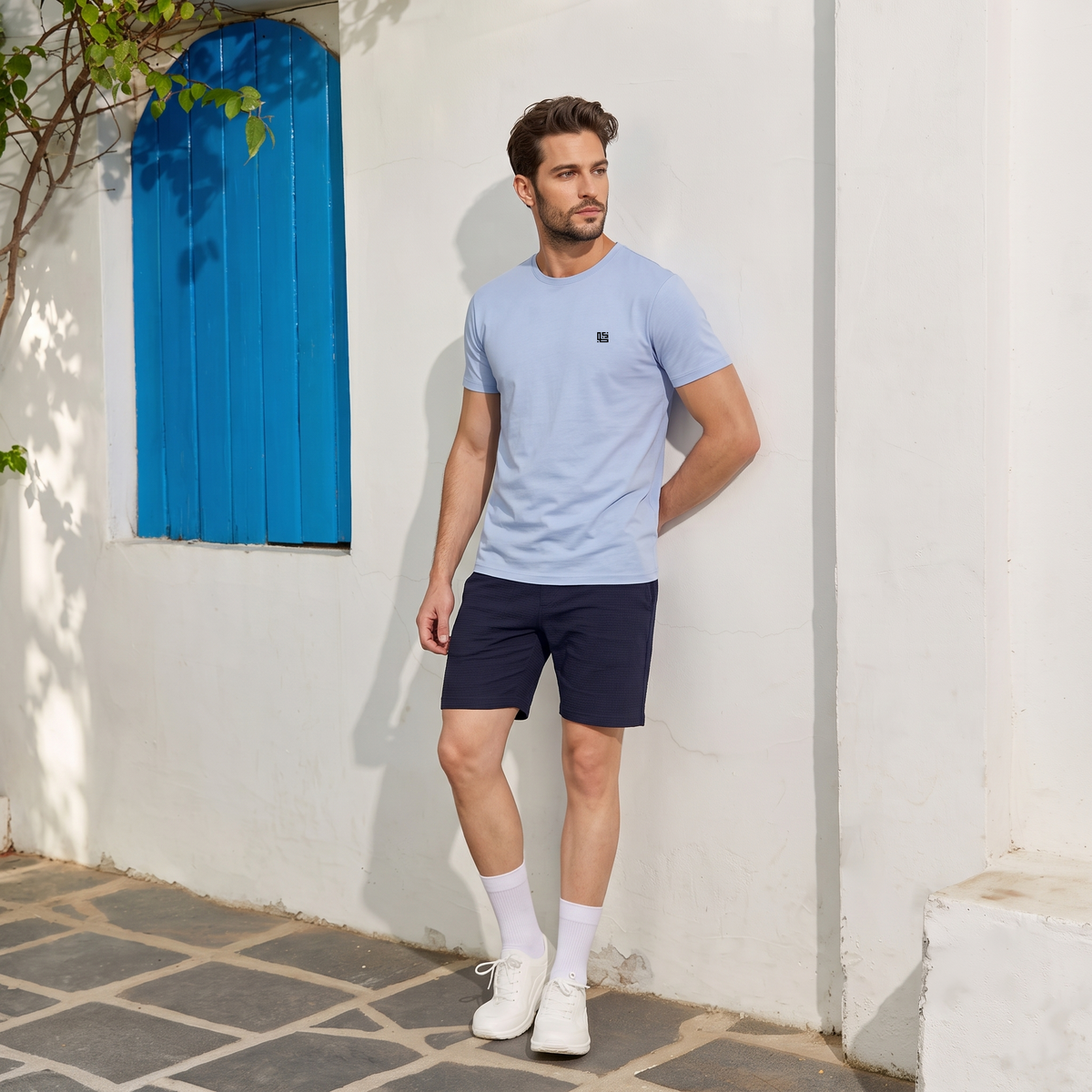 Light Blue Solid Crew Neck Tshirt