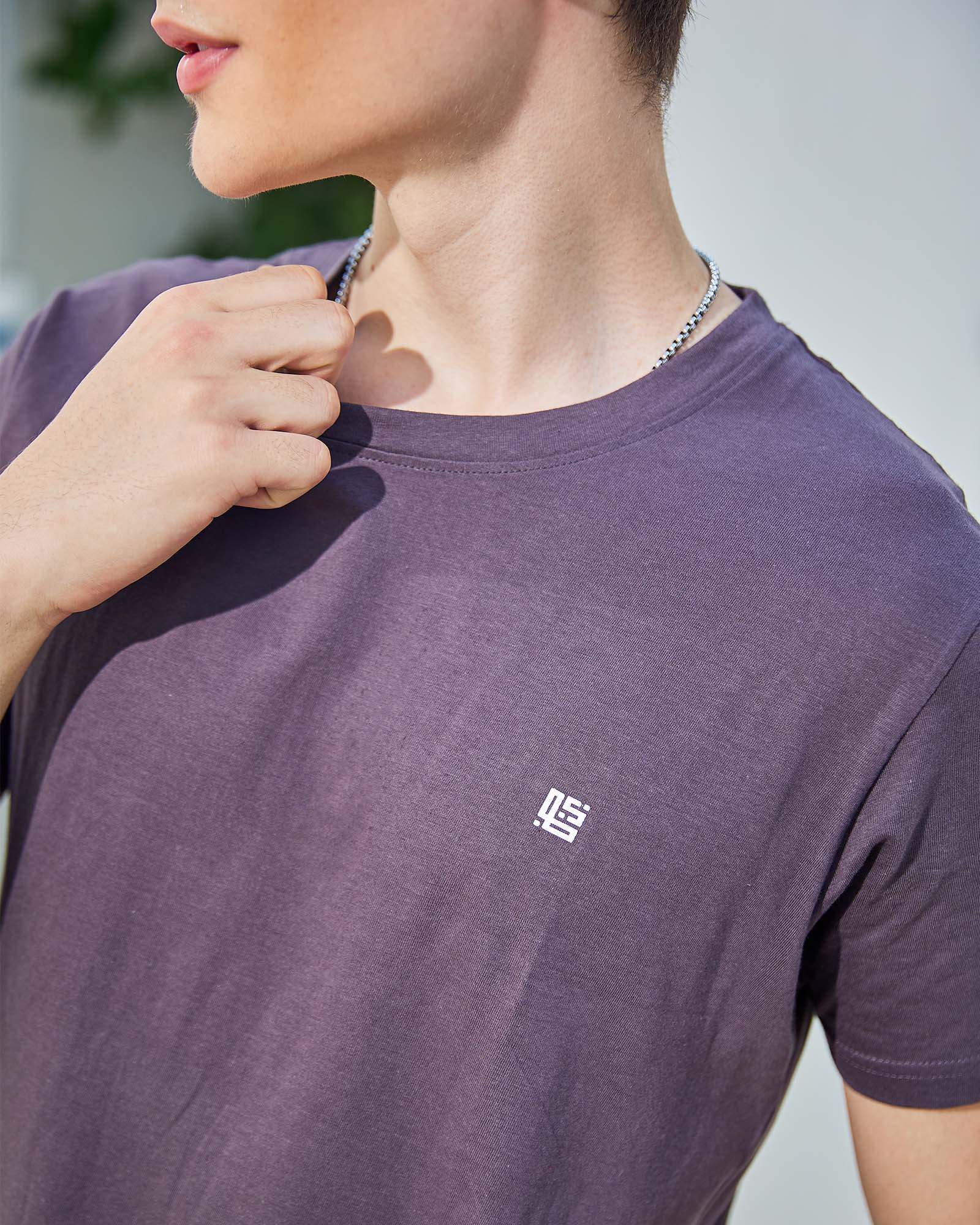 Rose Mauve Solid Crew Neck Tshirt