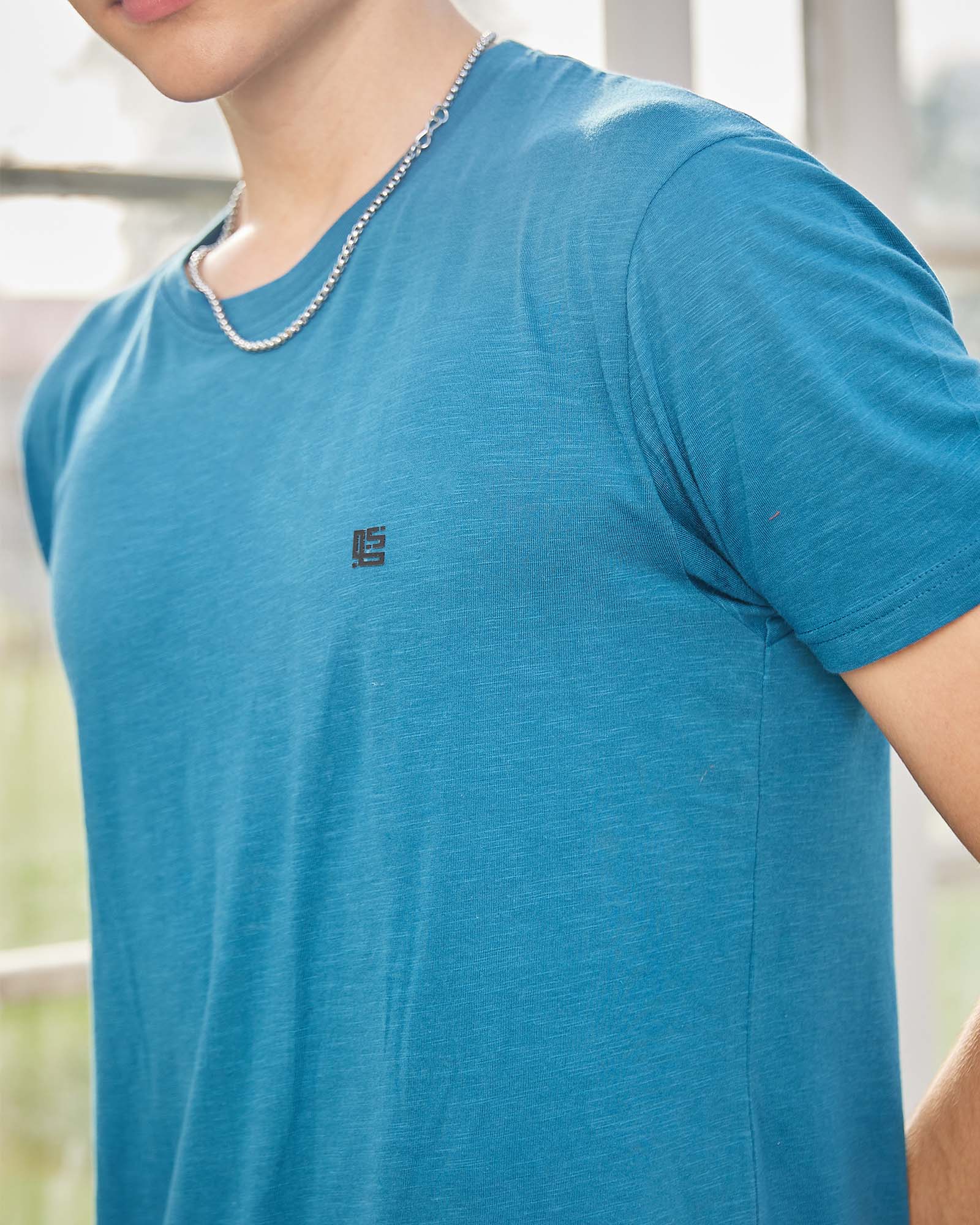 Teal Solid Crew Neck Tshirt