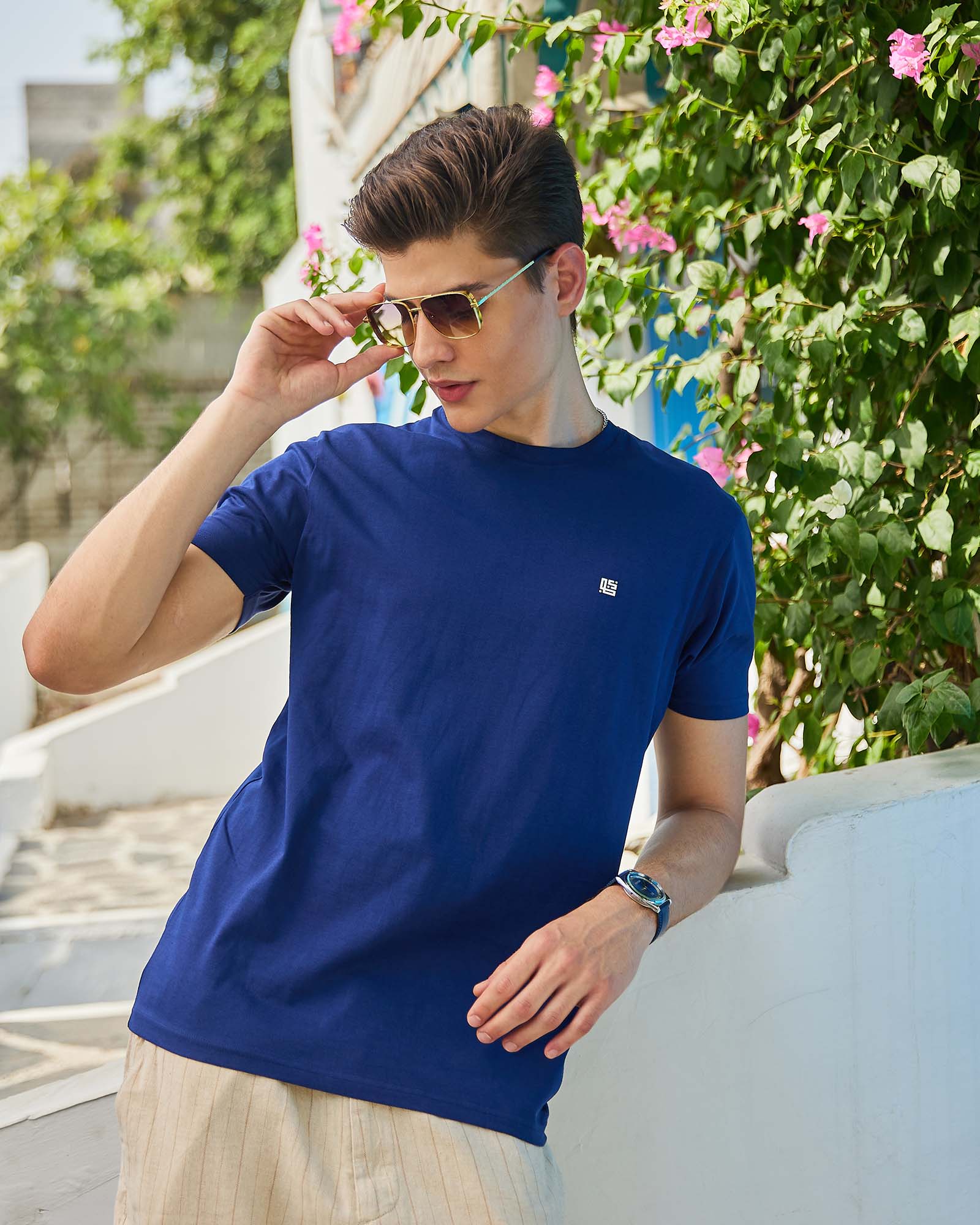 Navy Blue Solid Crew Neck Tshirt